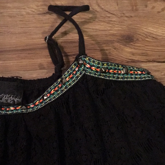 Day trip lace crop top - Picture 2 of 3